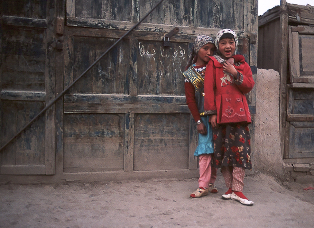 Uyghur Girls, Kashgar, Xinjiang Autonomous Region, The People's Republic of China