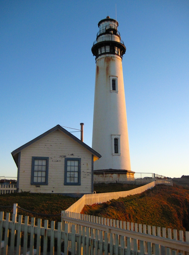Sunrise, Pigeon Point Lighthouse, Near Santa Cruz, California, United States of America