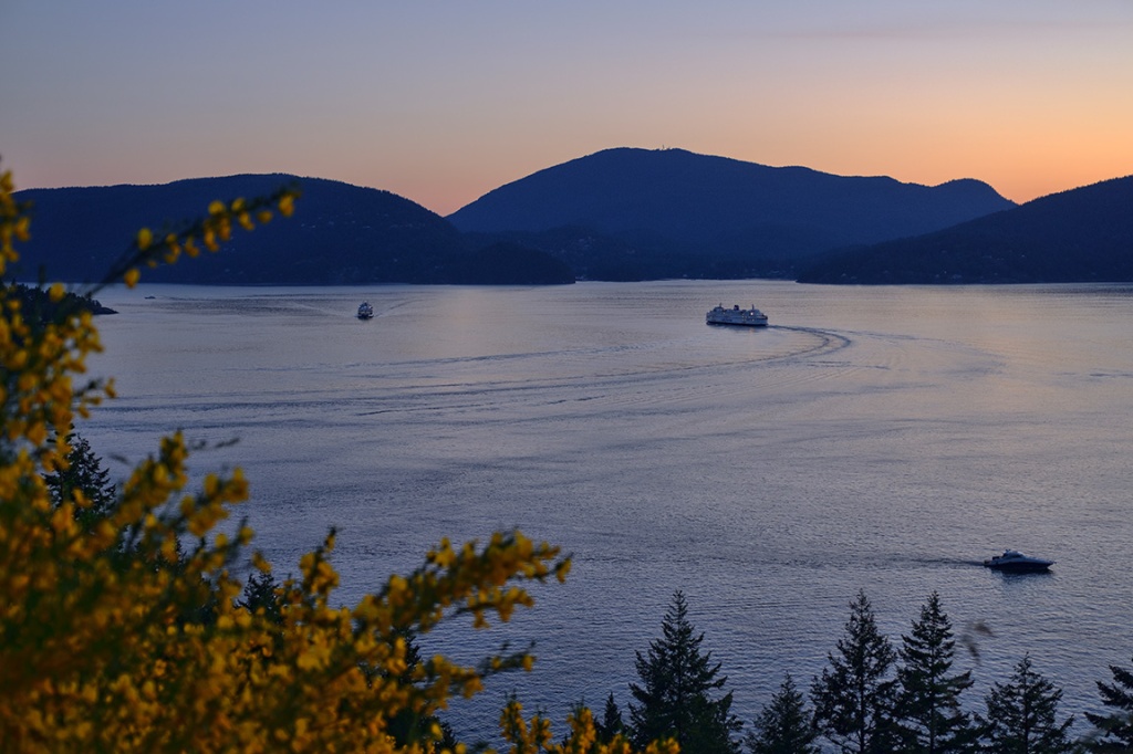 Oh so pretty, Bowen Island, From Horseshoe Bay, Sea to Sky Highway, Howe Sound, British Columbia, Canada