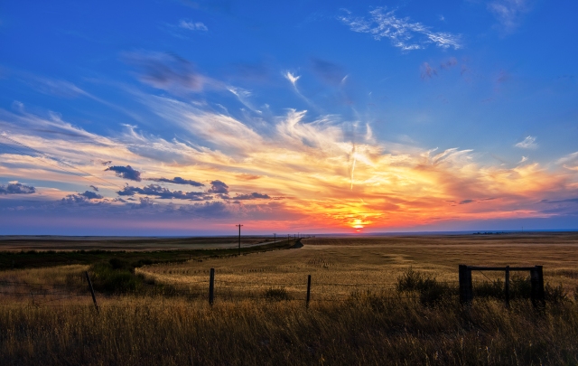 Prairie Sunset, Highway 555, Bindloss, Alberta, Canada